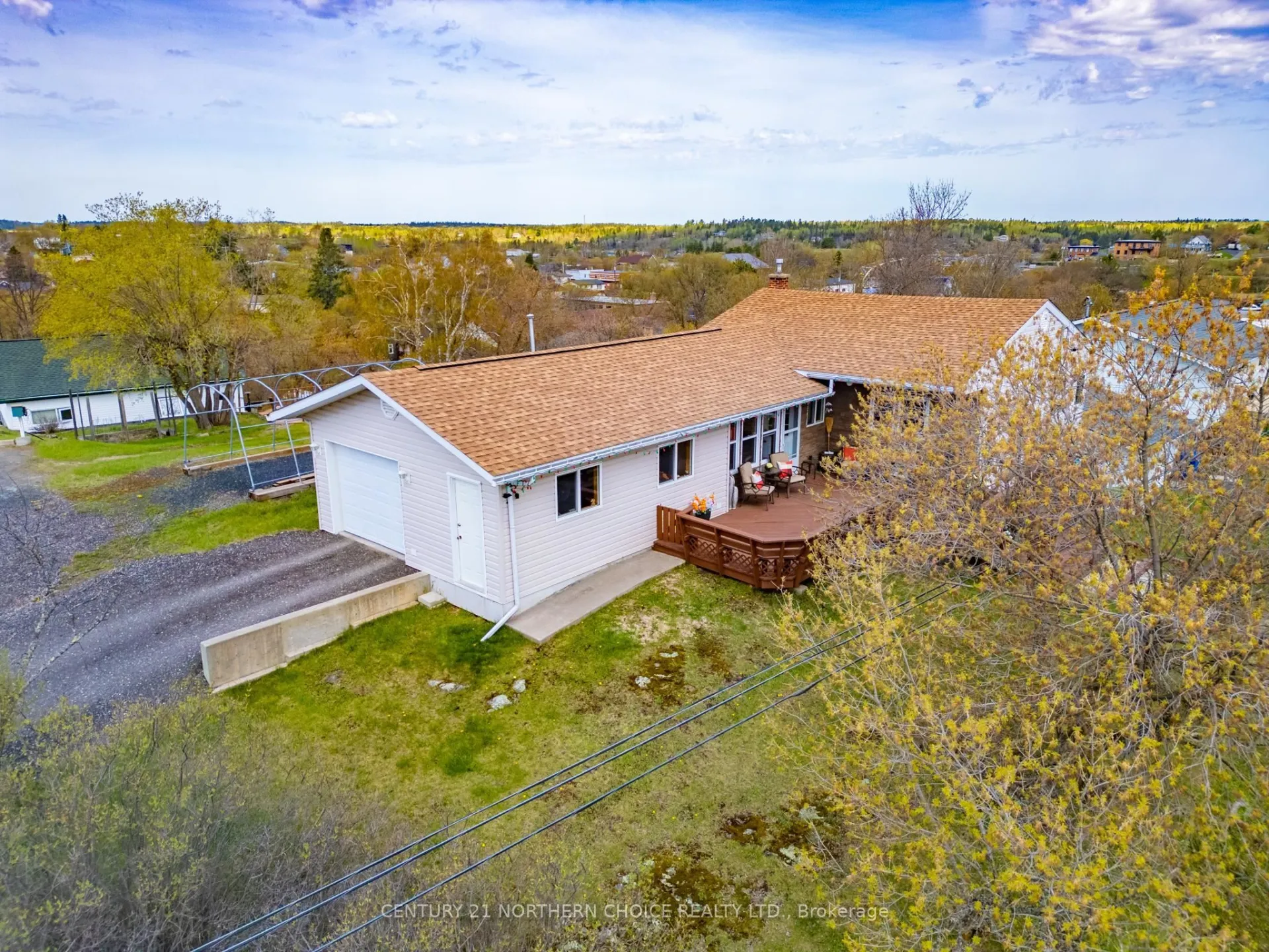 Photo 19 of 404 Superior Street, Kenora, Keewatin — HOMEH