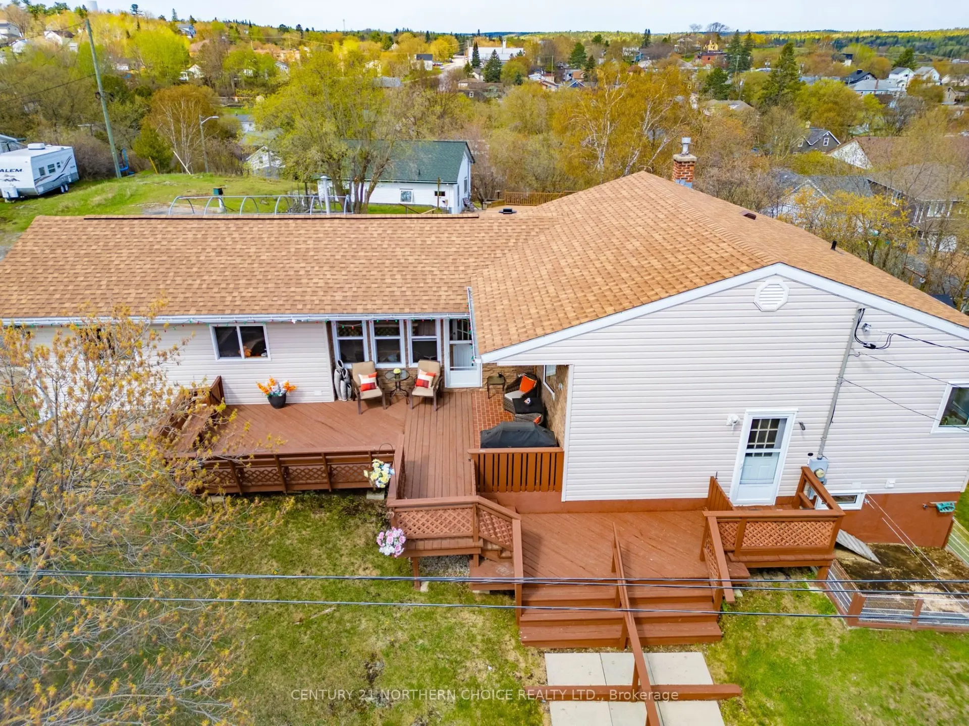 Photo 20 of 404 Superior Street, Kenora, Keewatin — HOMEH