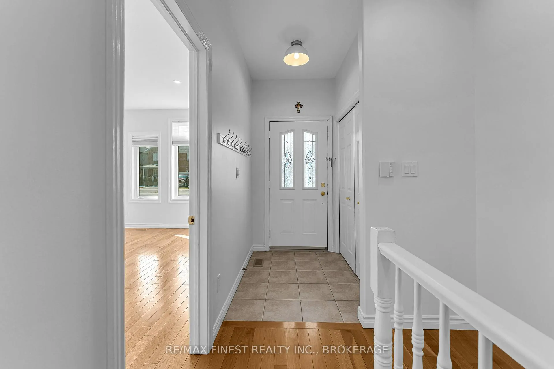 Photo 4 of 34 Schooner Drive, Kingston, Kingston East (Incl Barret Crt) — HOMEH