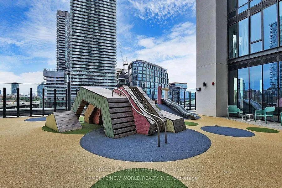 Photo 19 of Unit 5008, 55 Cooper Street, Toronto, Waterfront Communities — HOMEH