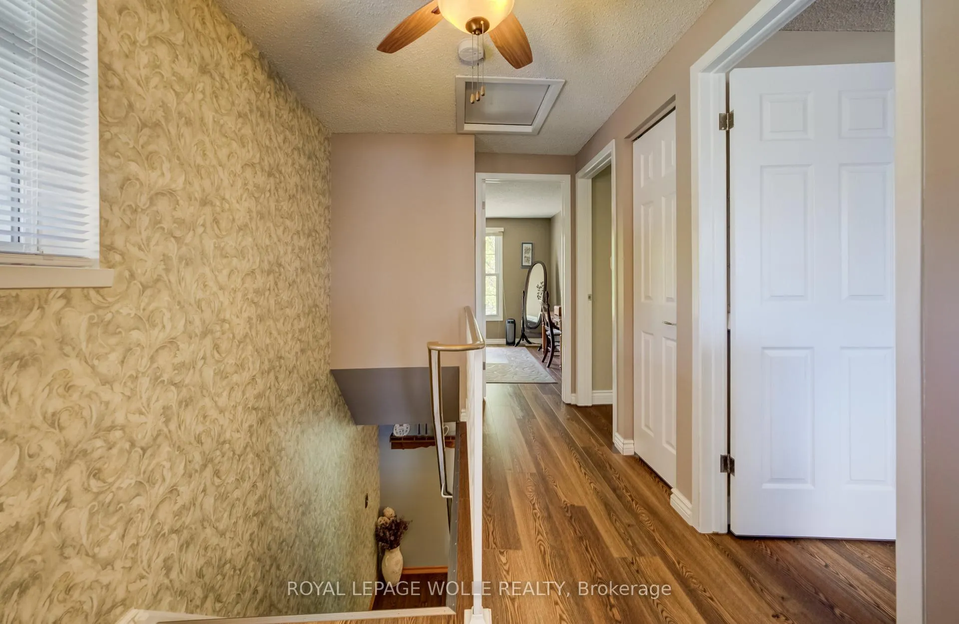 Photo 15 of 10 Meadow Woods Crescent, Kitchener — HOMEH