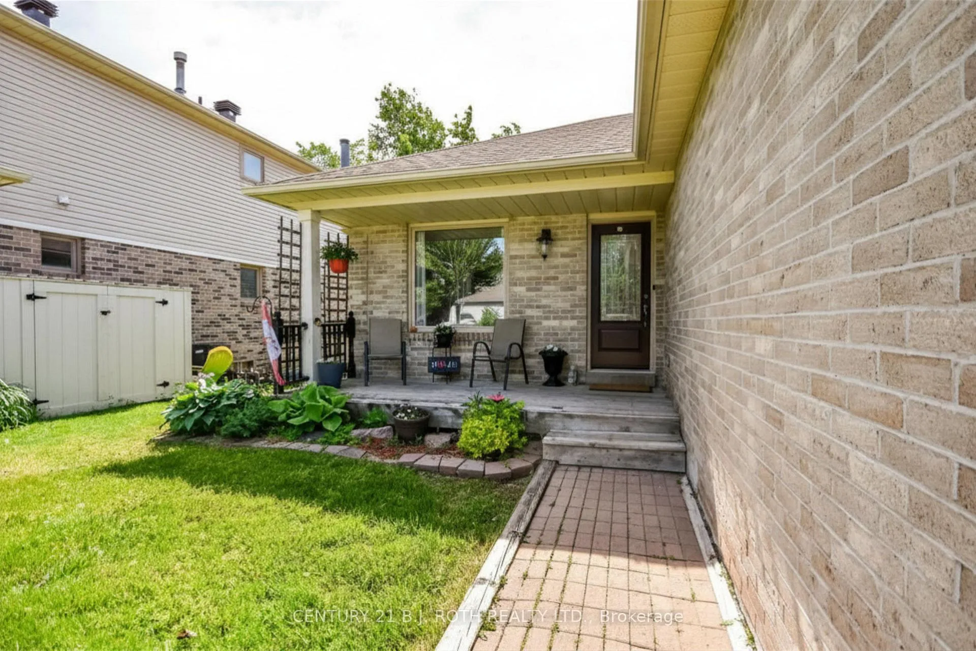 Photo 2 of 24 Pae Drive, Barrie, Painswick North — HOMEH