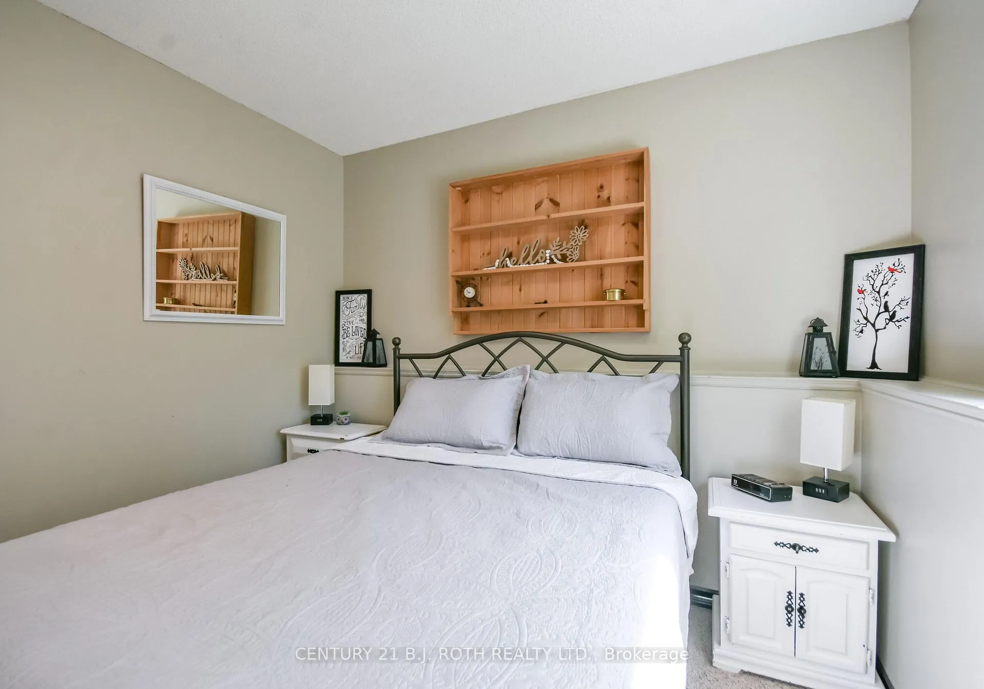 Photo 25 of 24 Pae Drive, Barrie, Painswick North — HOMEH