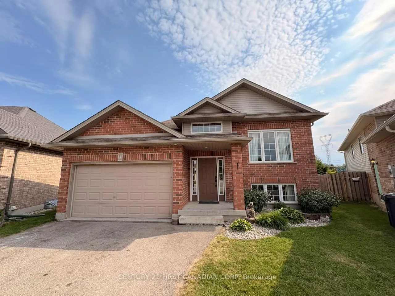 Photo 1 of 11 Jacklin Court, Central Elgin, Rural Central Elgin — HOMEH