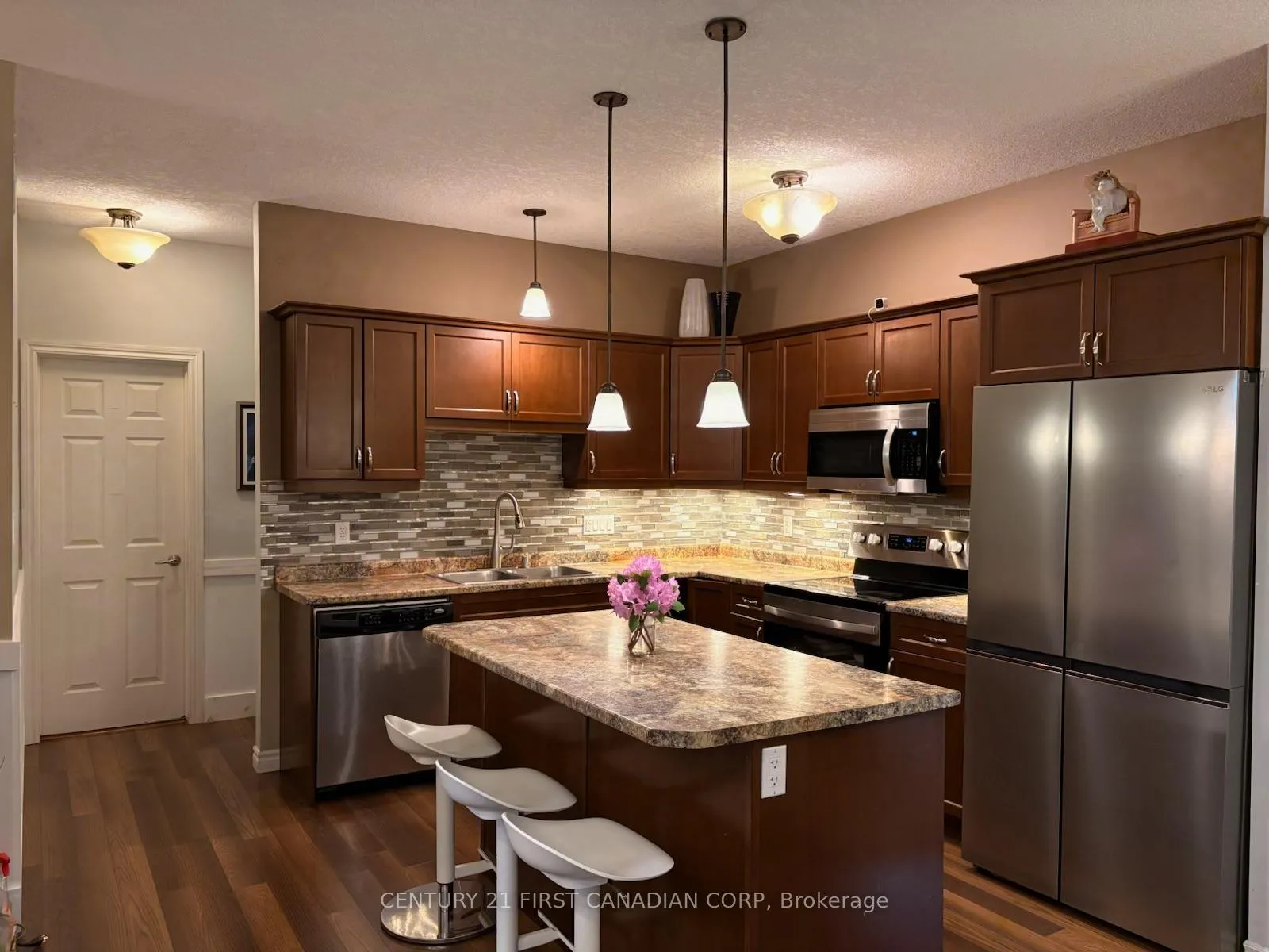 Photo 4 of 11 Jacklin Court, Central Elgin, Rural Central Elgin — HOMEH