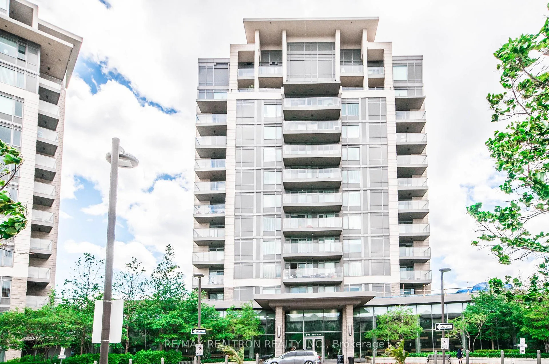 Photo 1 of Unit 702, 253 South Park Road, Markham, Commerce Valley — HOMEH