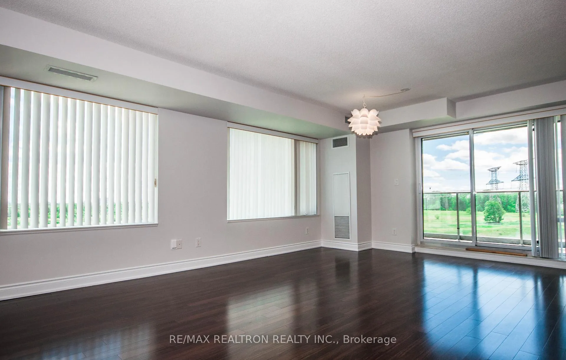 Photo 18 of Unit 702, 253 South Park Road, Markham, Commerce Valley — HOMEH