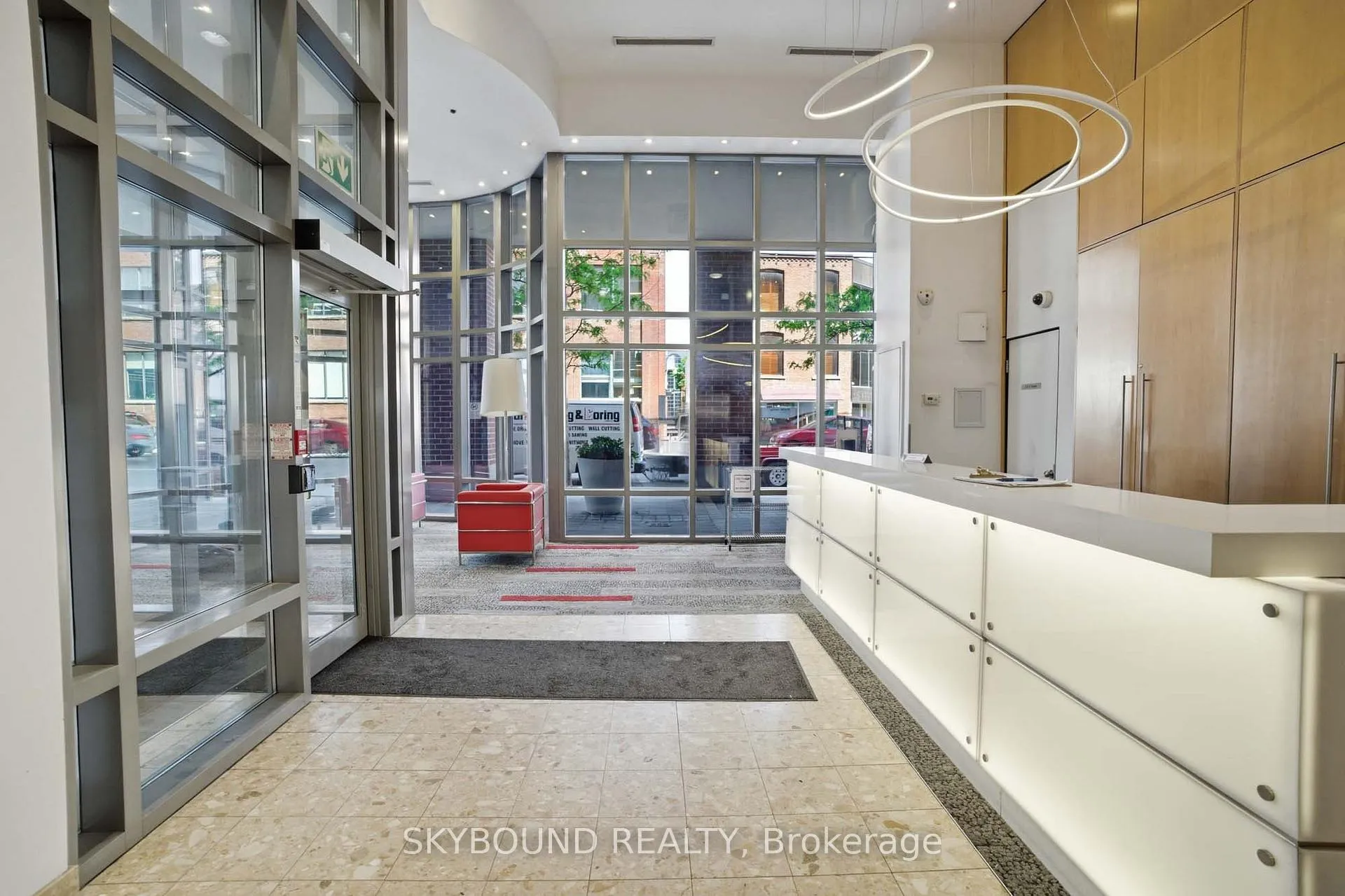 Photo 4 of Unit 802, 255 Richmond Street E, Toronto, Moss Park — HOMEH
