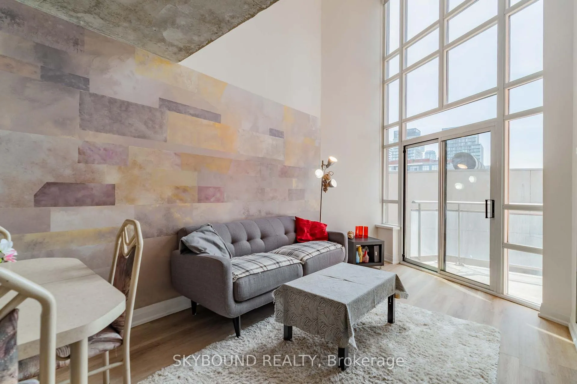 Photo 10 of Unit 802, 255 Richmond Street E, Toronto, Moss Park — HOMEH