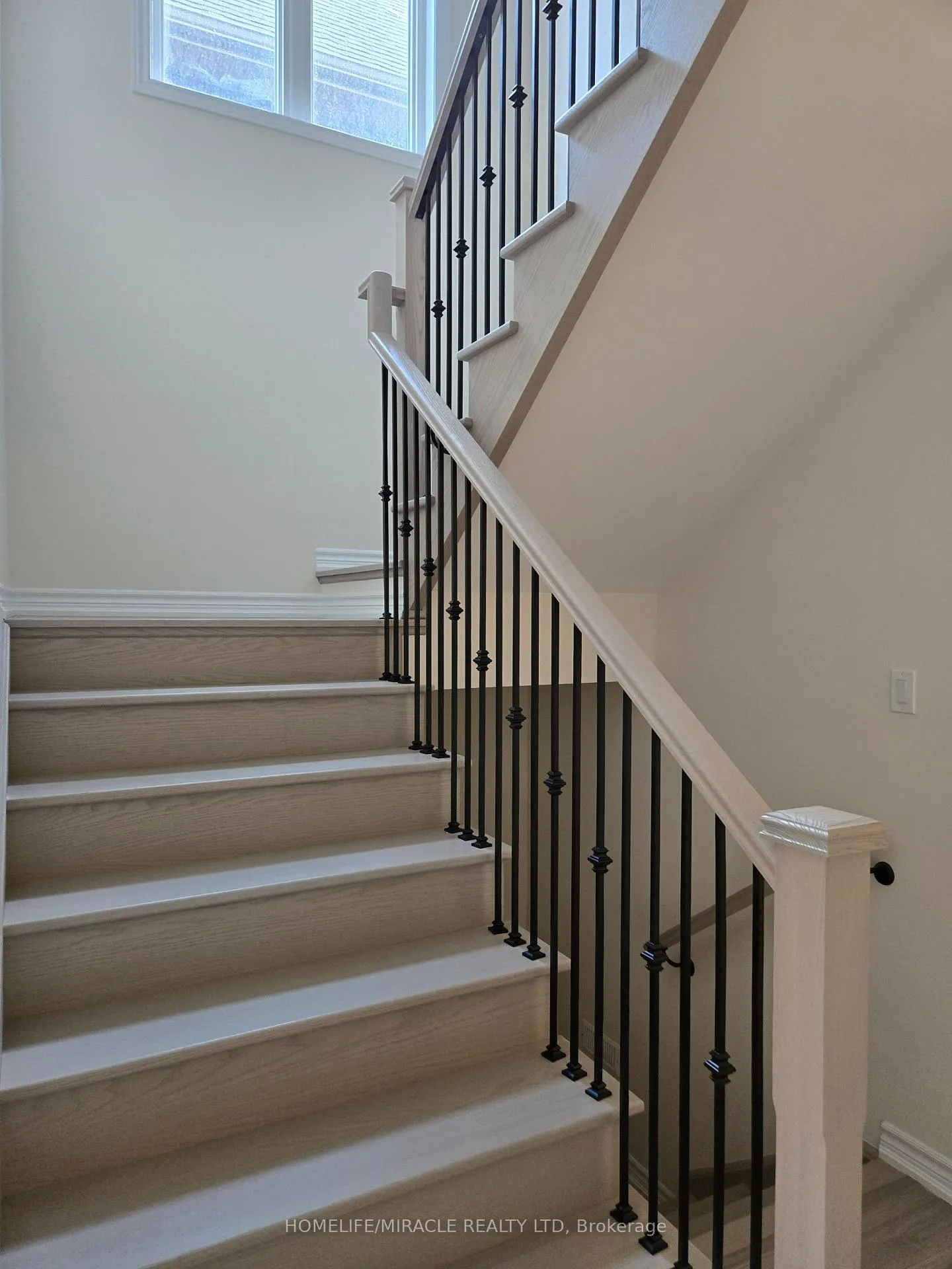 Photo 12 of 78 Mcgill Avenue, Erin — HOMEH