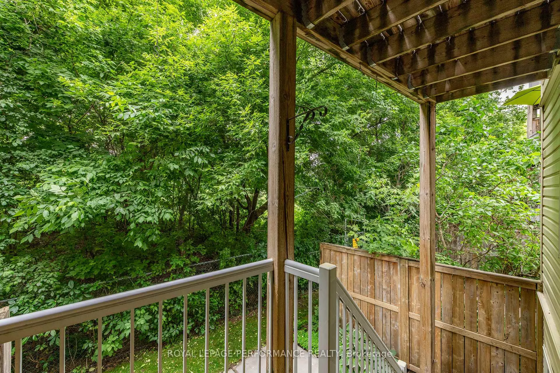 Photo 5 of 111 Steele Park Private, Ottawa, Cyrville — HOMEH