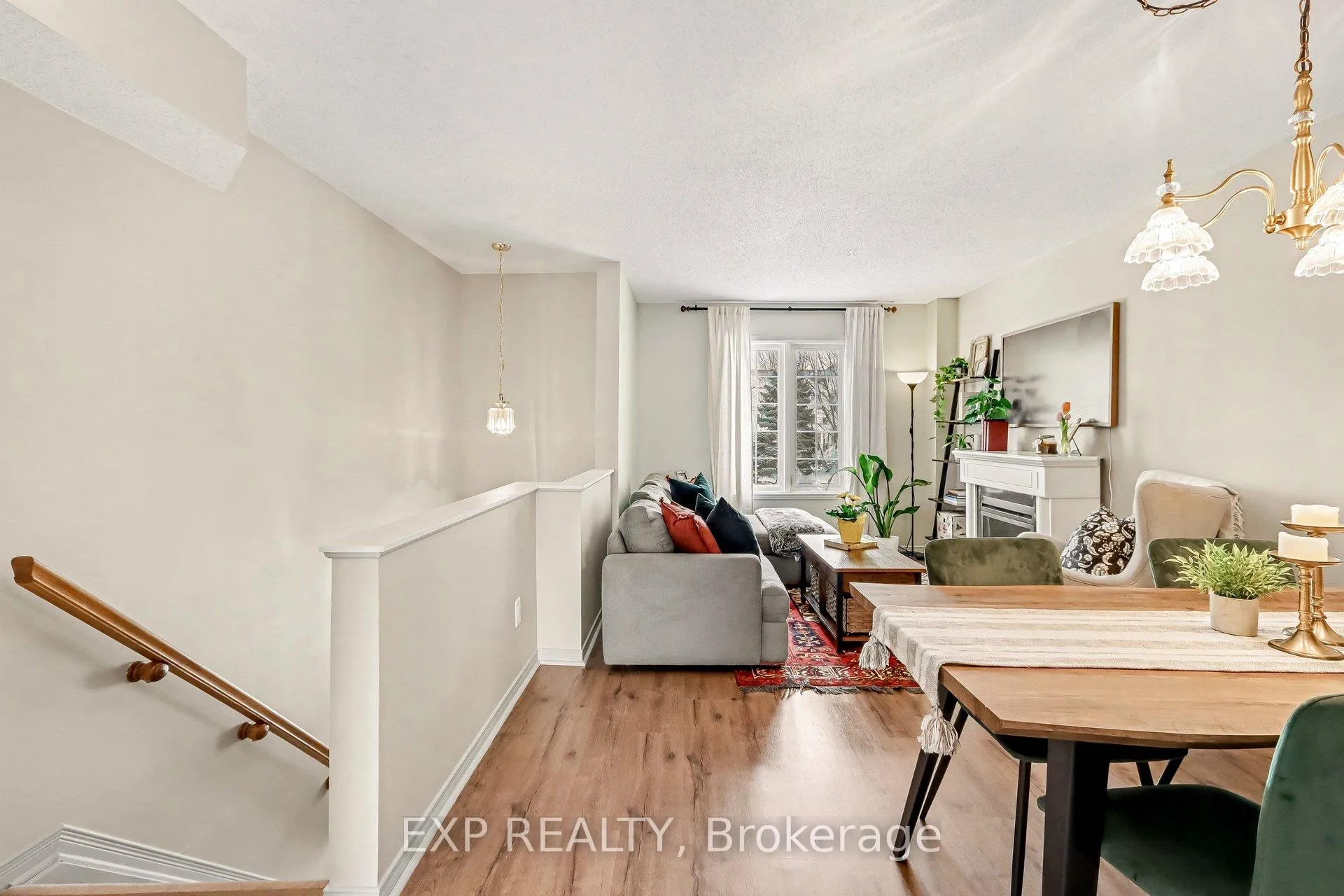 Photo 8 of 211 Gershwin Private, Ottawa, Westcliffe Estates — HOMEH