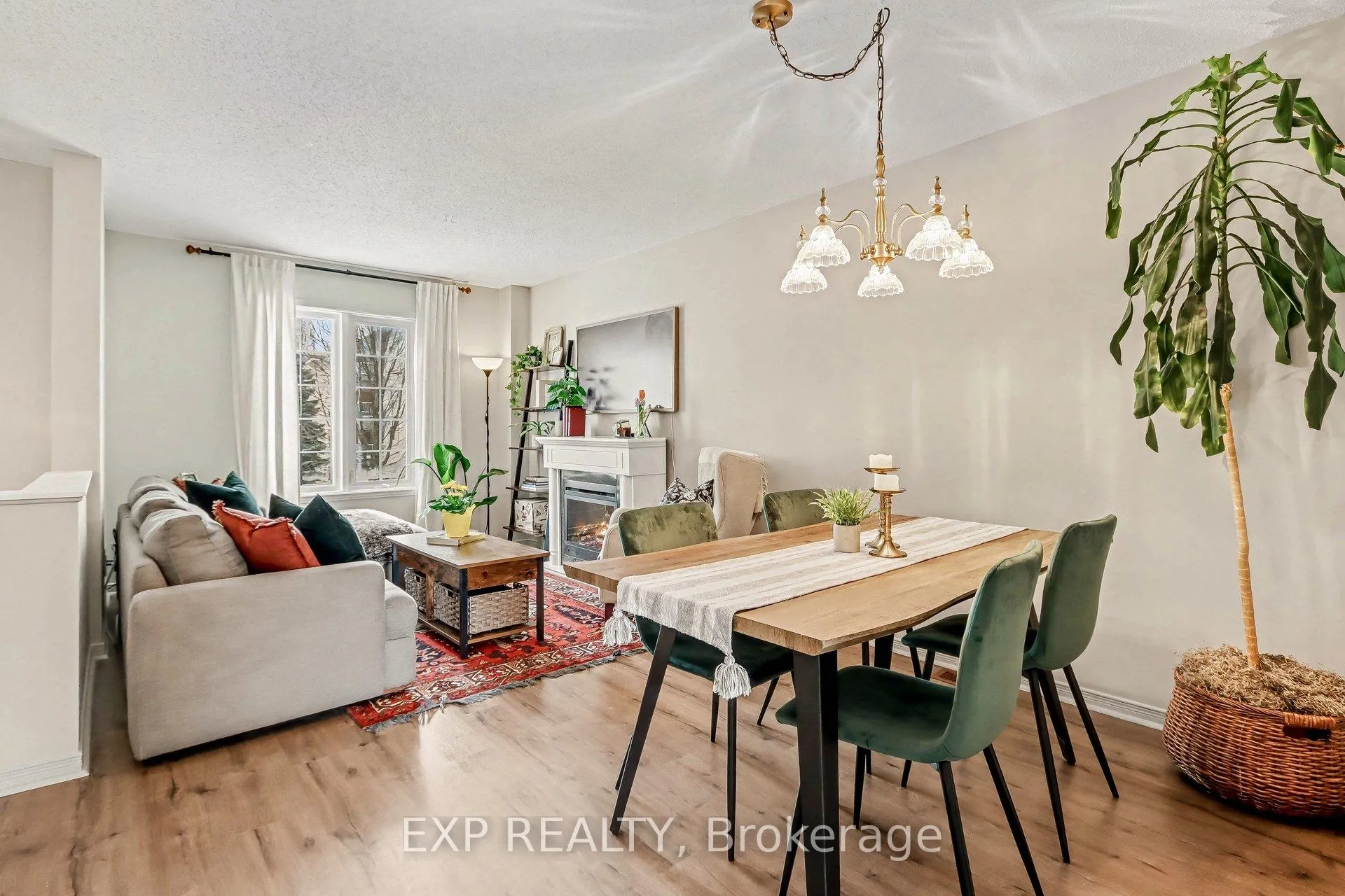 Photo 9 of 211 Gershwin Private, Ottawa, Westcliffe Estates — HOMEH