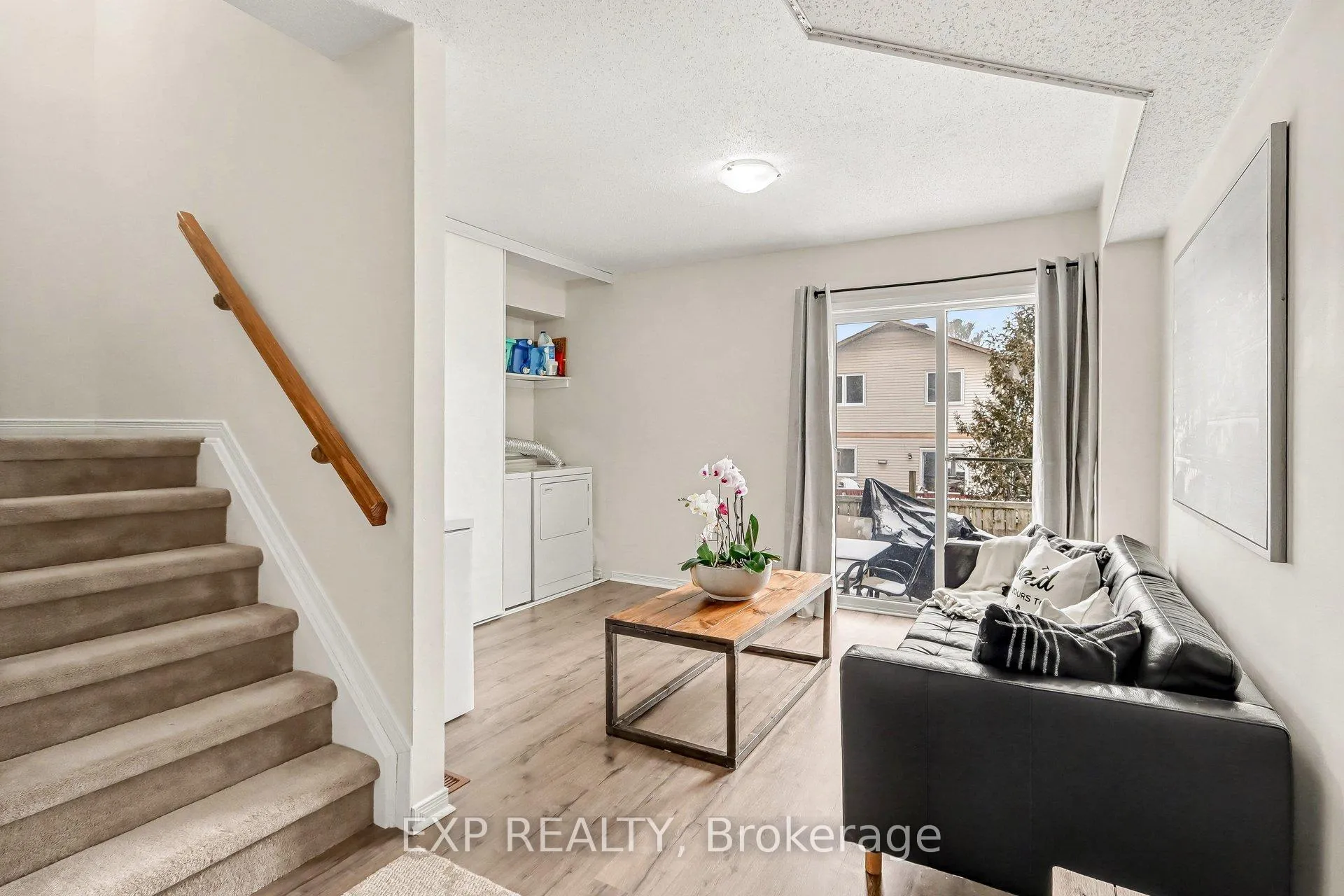 Photo 21 of 211 Gershwin Private, Ottawa, Westcliffe Estates — HOMEH