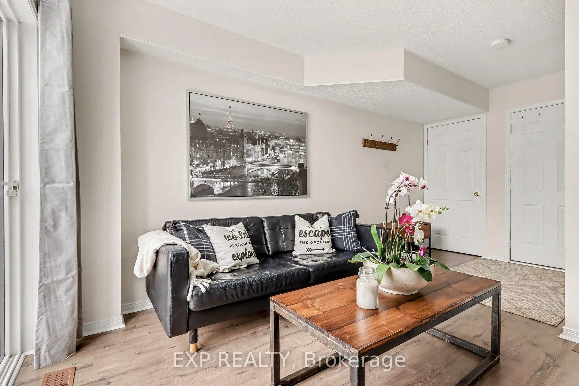 Photo 23 of 211 Gershwin Private, Ottawa, Westcliffe Estates — HOMEH