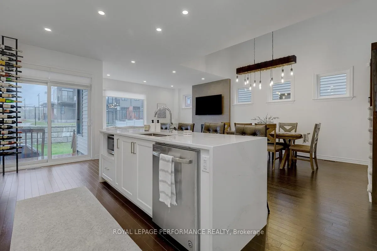 Photo 21 of 125 Dun Skipper Drive, Ottawa, Blossom Park/Kemp Park/Findlay Creek — HOMEH