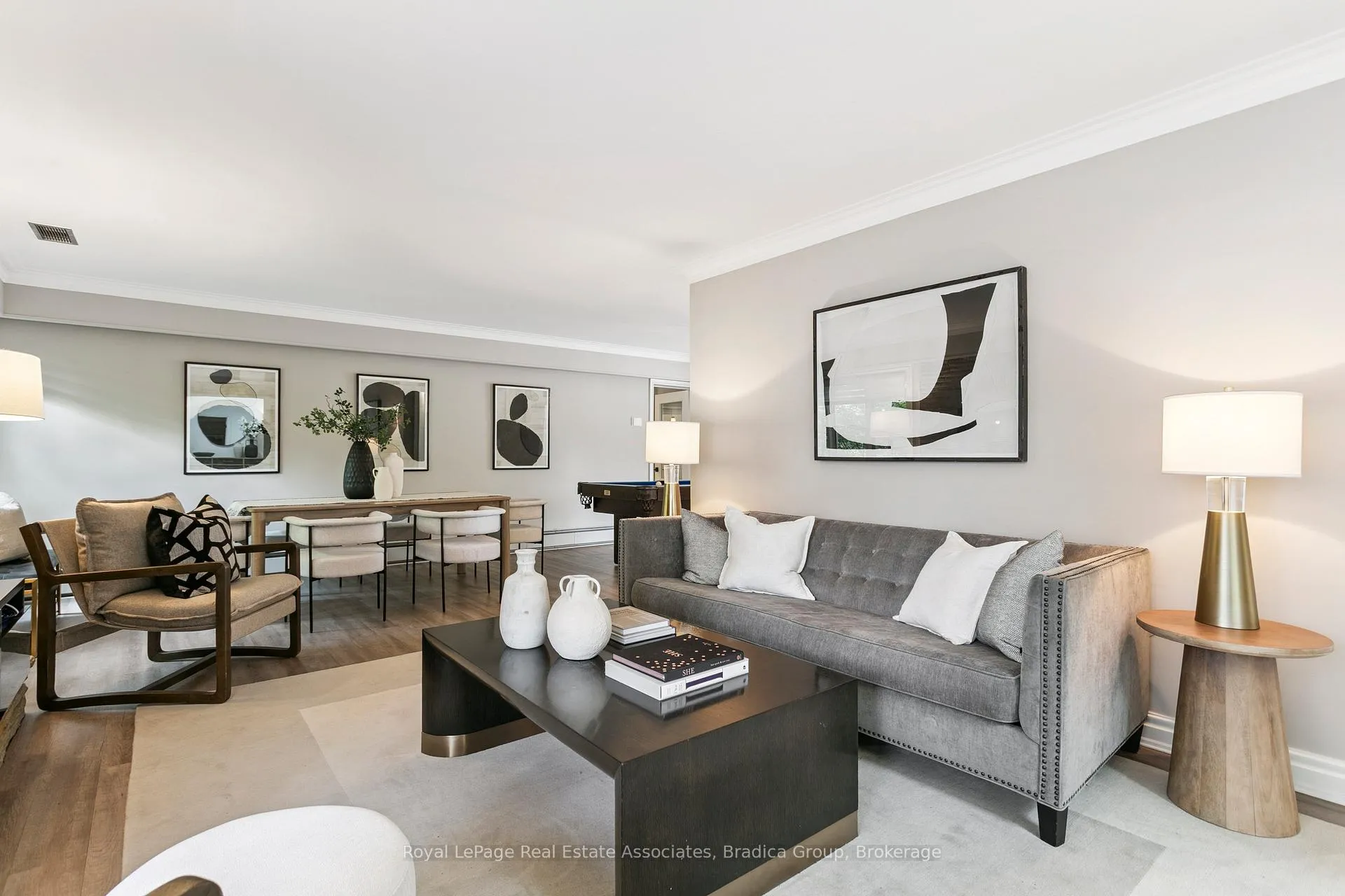 Photo 15 of 19 Lorraine Gardens, Etobicoke, Islington-City Centre West — HOMEH