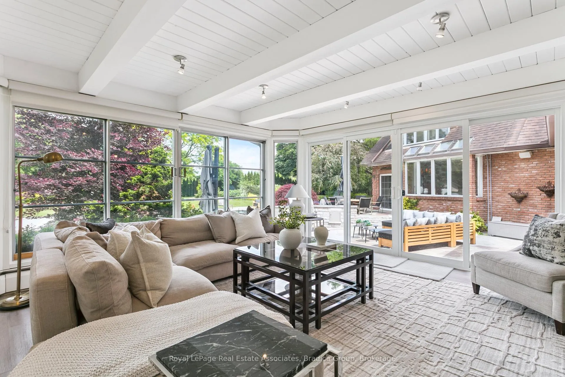 Photo 18 of 19 Lorraine Gardens, Etobicoke, Islington-City Centre West — HOMEH