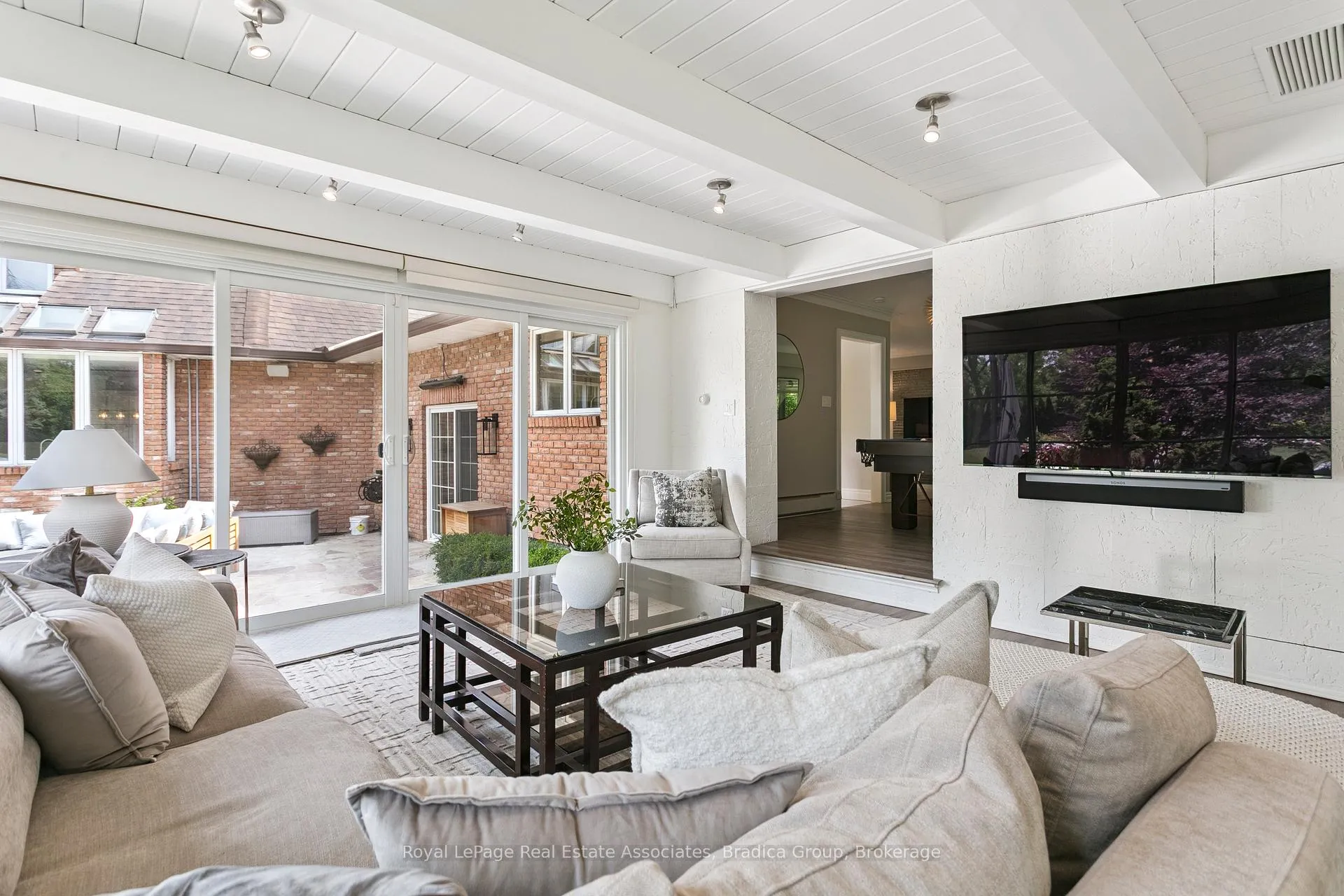 Photo 19 of 19 Lorraine Gardens, Etobicoke, Islington-City Centre West — HOMEH