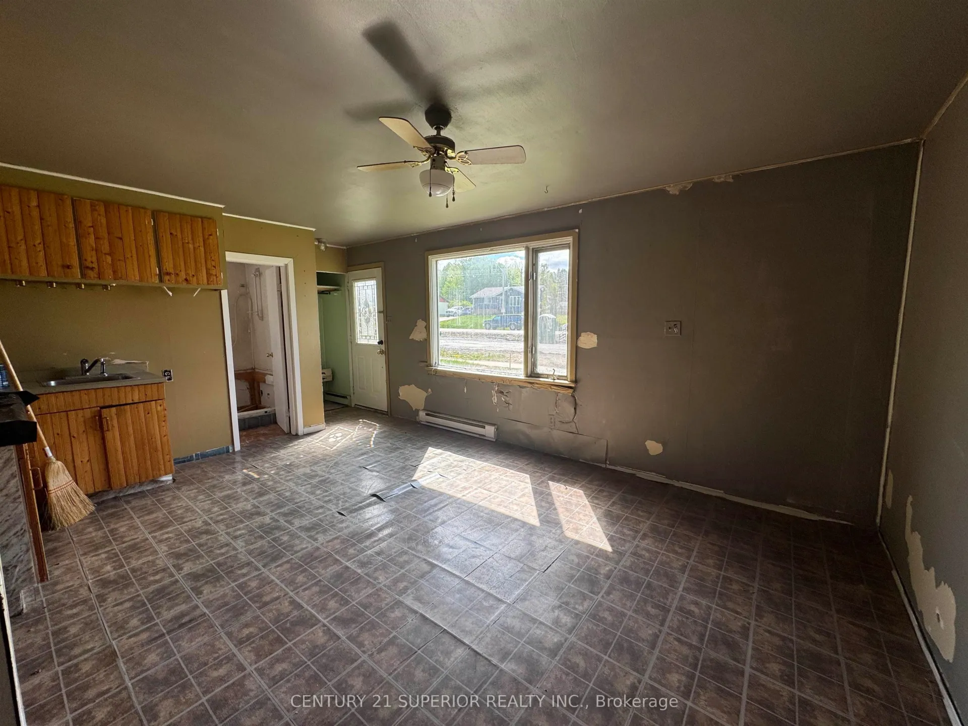 Photo 7 of 67 Manitou Road, Manitouwadge, TB-73 — HOMEH