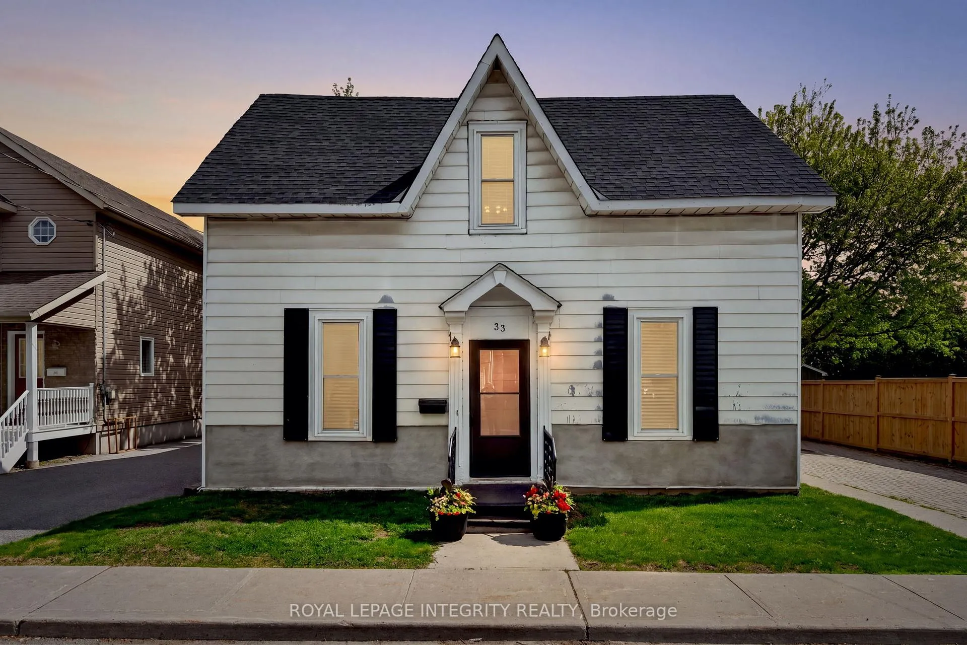 Photo 1 of 33 Rochester Street, Carleton Place — HOMEH