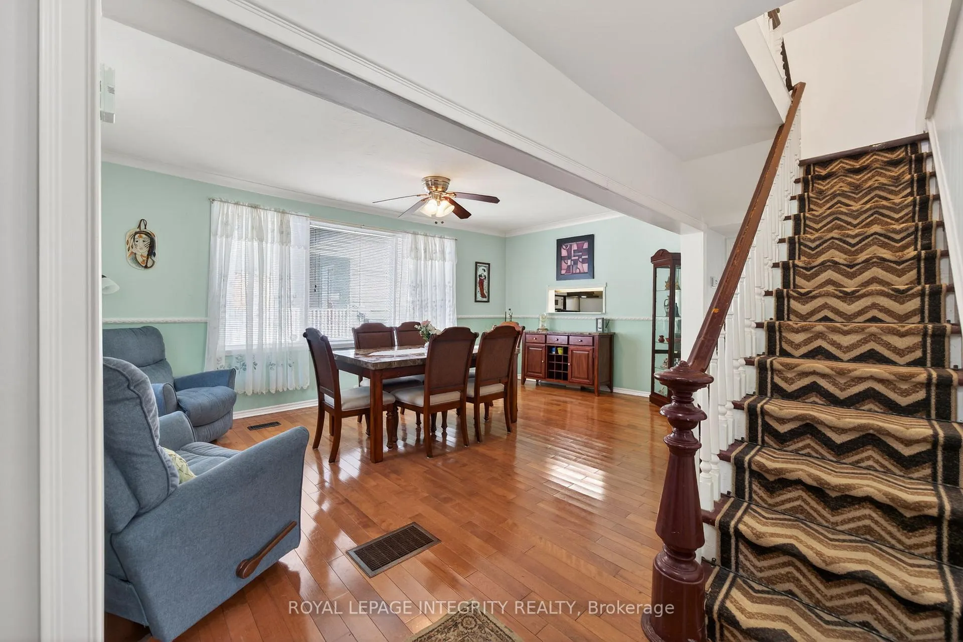 Photo 3 of 33 Rochester Street, Carleton Place — HOMEH