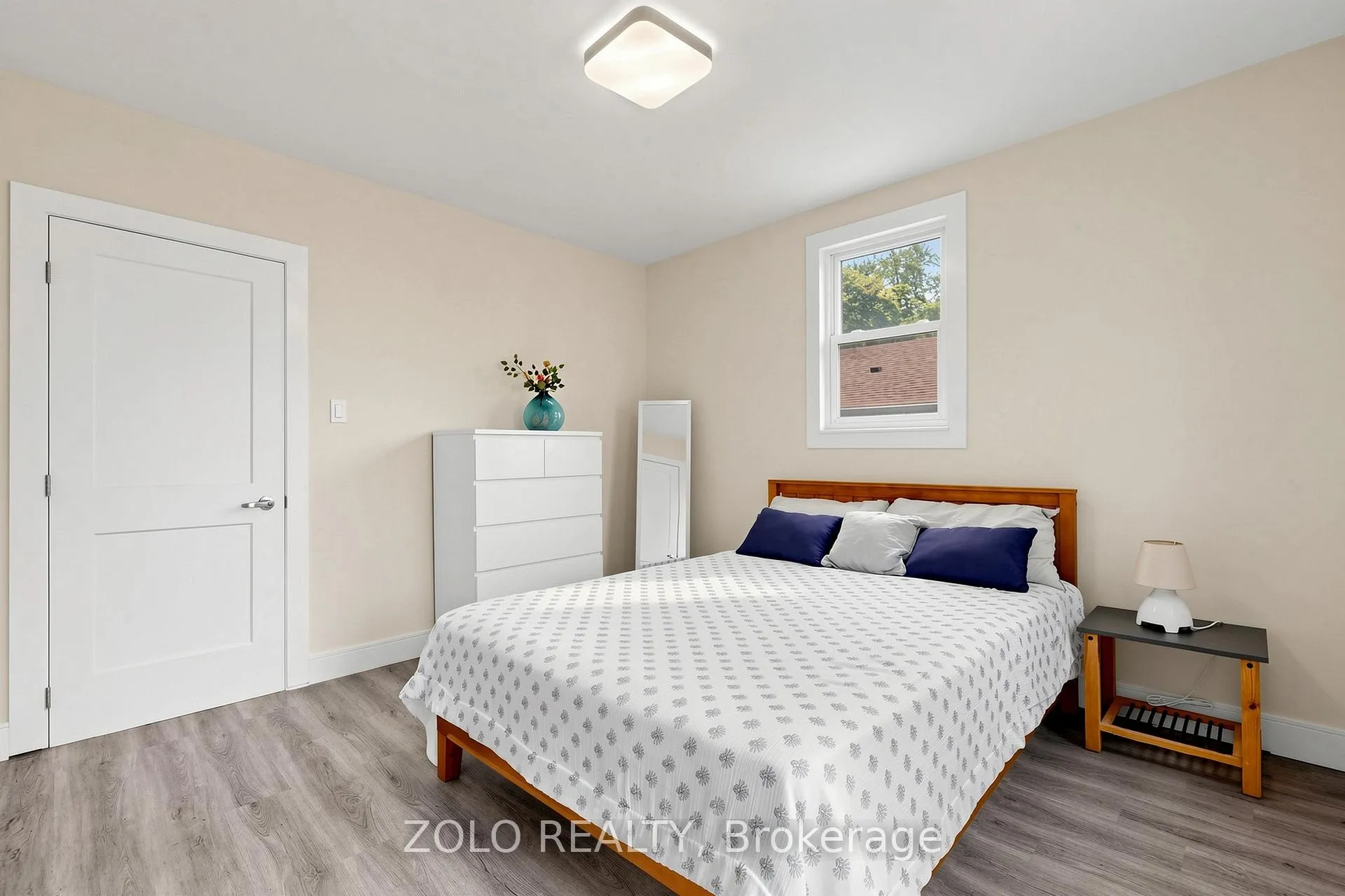Photo 18 of 84 East 15th Street, Hamilton, Inch Park — HOMEH