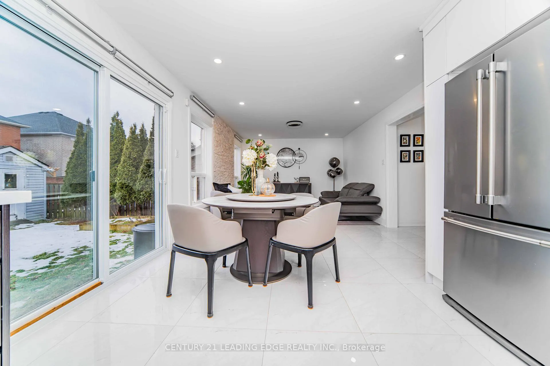 Photo 11 of 37 Landsdown Crescent, Markham, Wismer — HOMEH