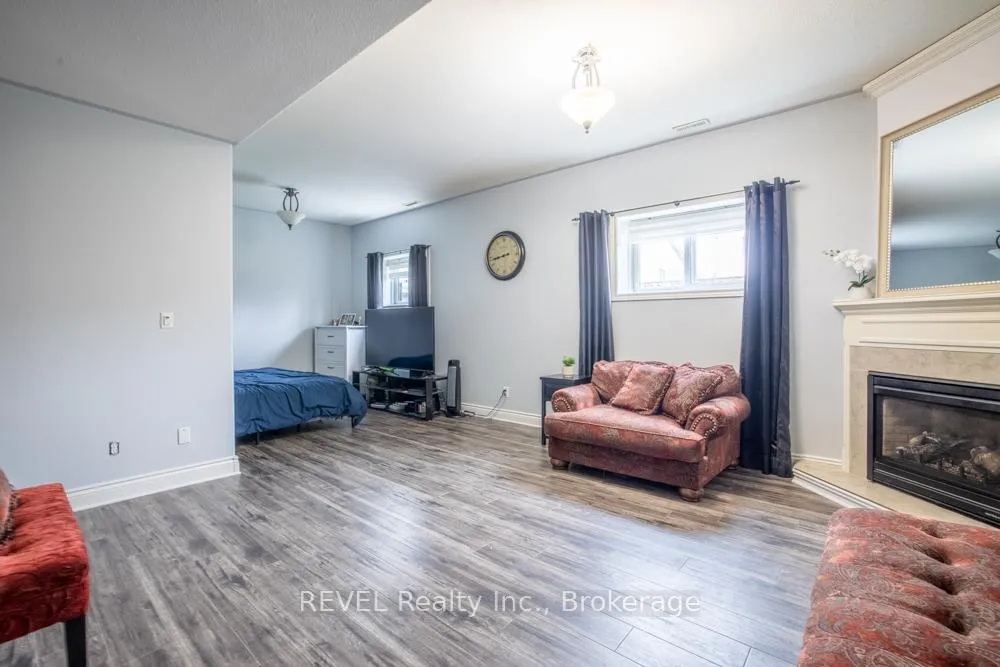 Photo 22 of 8205 Harvest Crescent, Niagara Falls, Ascot — HOMEH