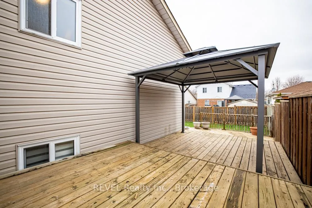 Photo 26 of 8205 Harvest Crescent, Niagara Falls, Ascot — HOMEH