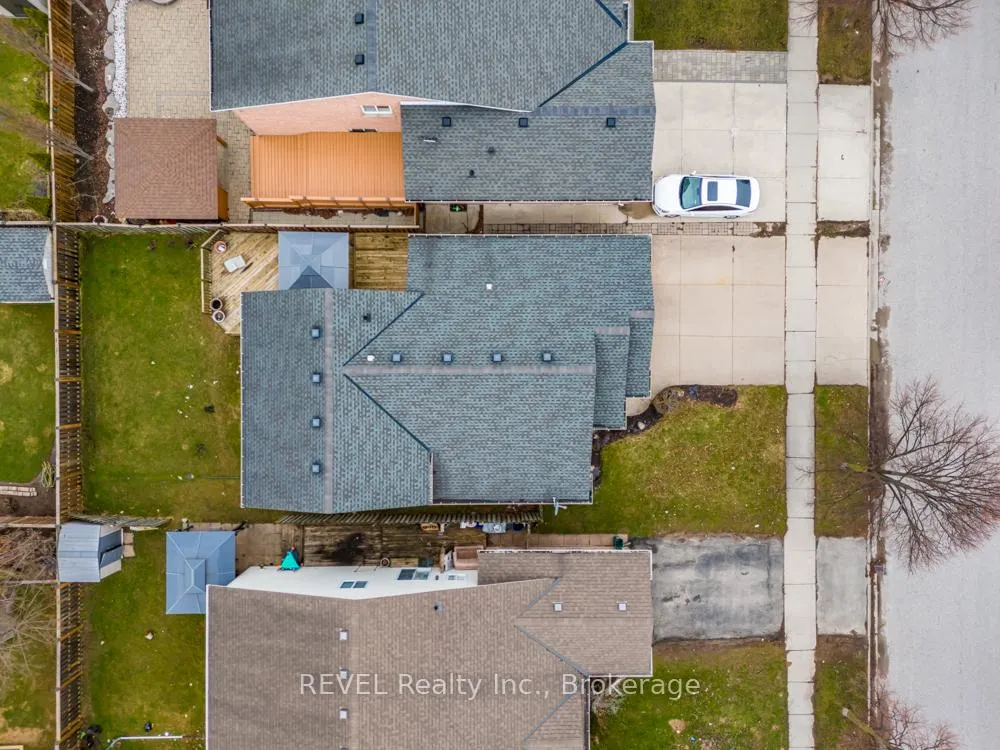 Photo 30 of 8205 Harvest Crescent, Niagara Falls, Ascot — HOMEH