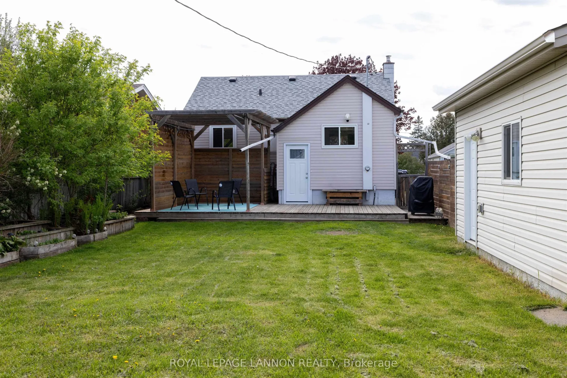 Photo 28 of 1126 Broadmore Ave, Thunder Bay, Westfort — HOMEH