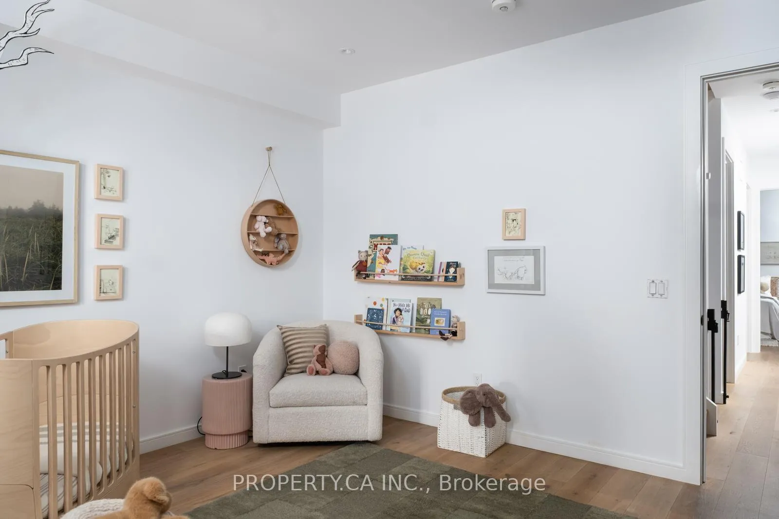 Photo 17 of 165 Lisgar Street, Toronto, Niagara — HOMEH