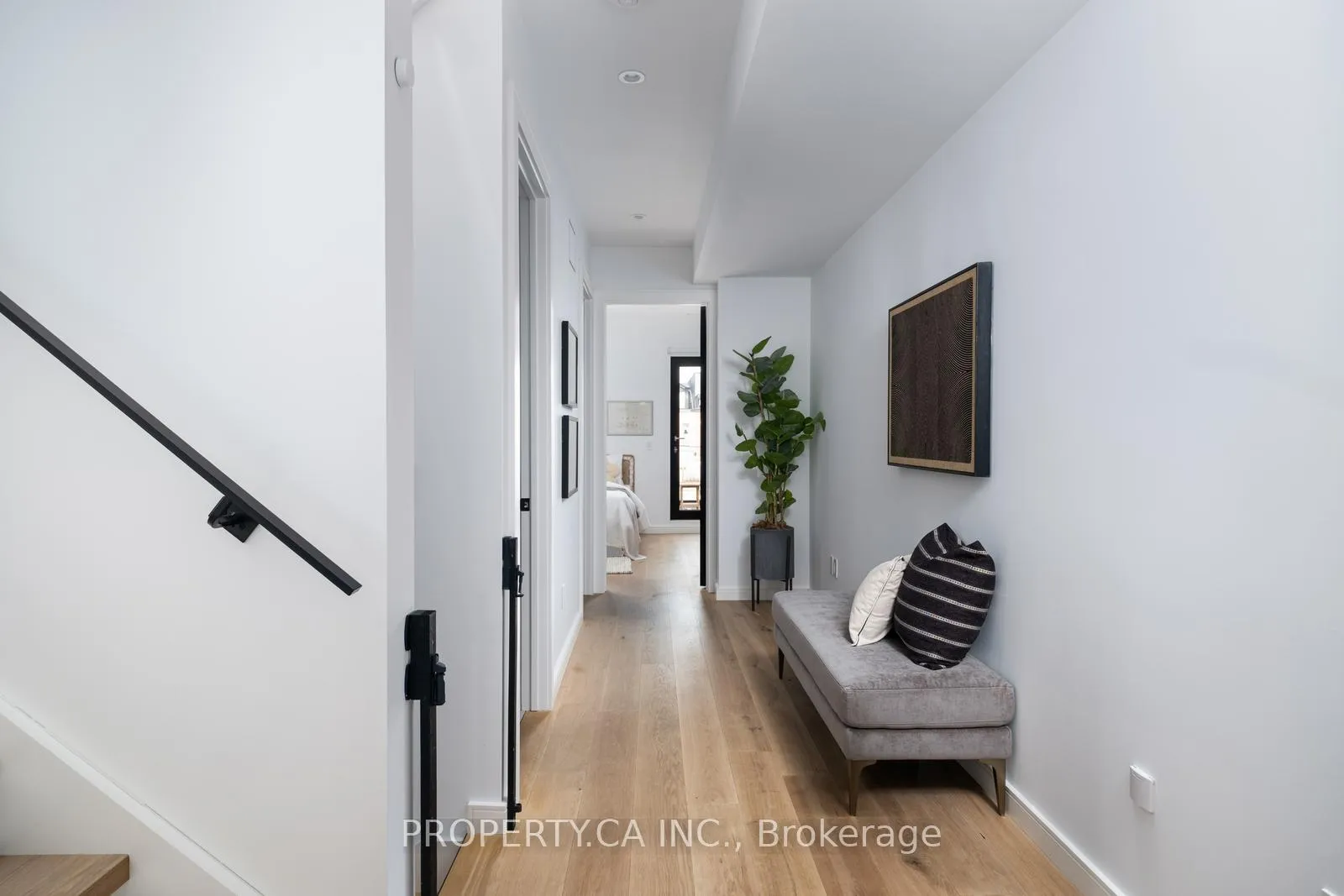 Photo 18 of 165 Lisgar Street, Toronto, Niagara — HOMEH