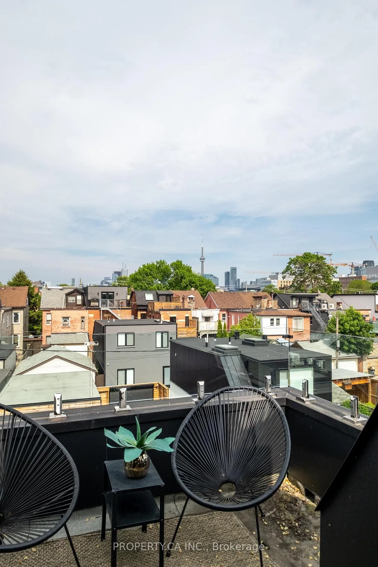 Photo 32 of 165 Lisgar Street, Toronto, Niagara — HOMEH