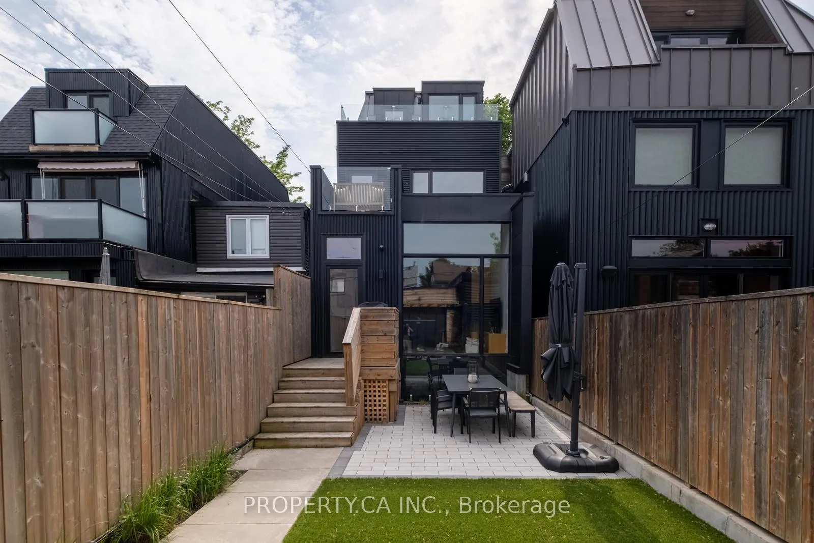 Photo 47 of 165 Lisgar Street, Toronto, Niagara — HOMEH