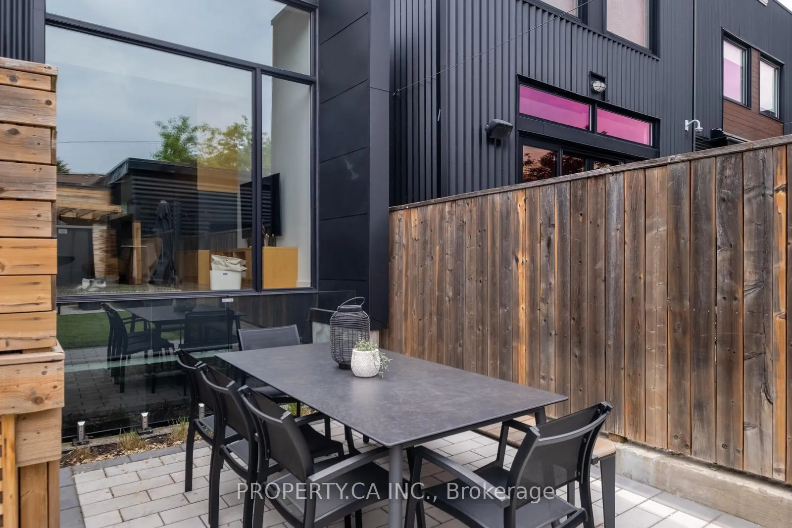 Photo 48 of 165 Lisgar Street, Toronto, Niagara — HOMEH