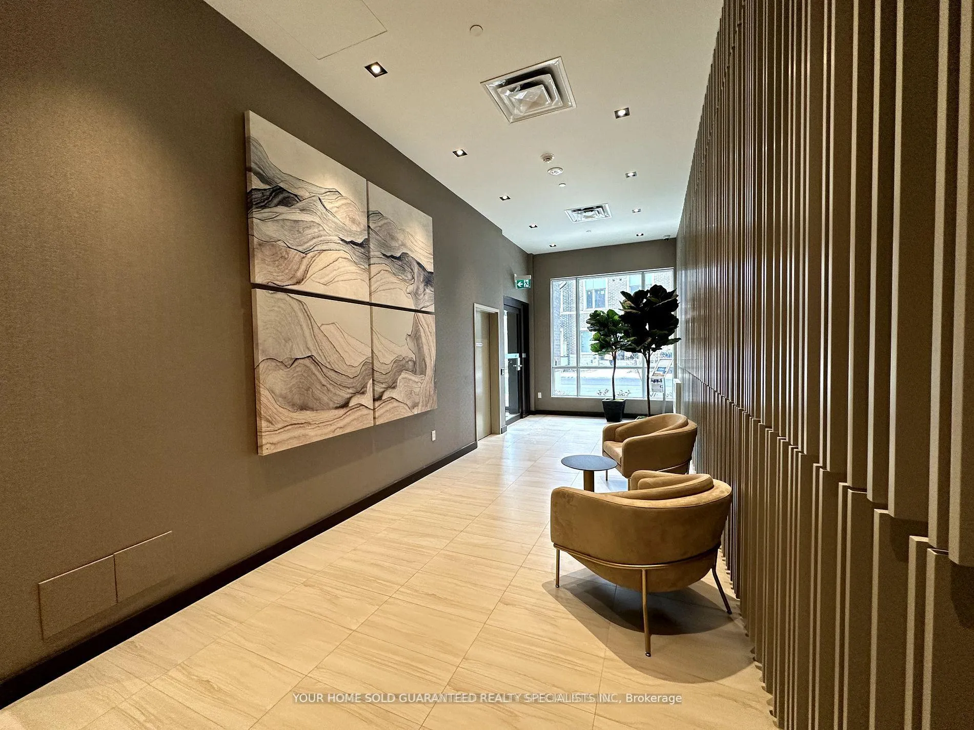 Photo 8 of Unit 1012, 60 Honeycrisp Crescent, Vaughan, Concord — HOMEH
