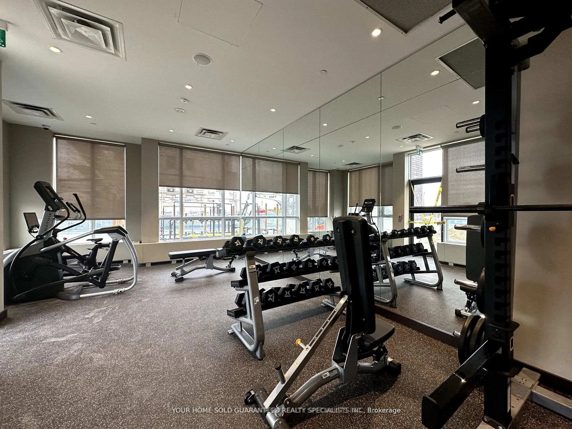 Photo 13 of Unit 1012, 60 Honeycrisp Crescent, Vaughan, Concord — HOMEH