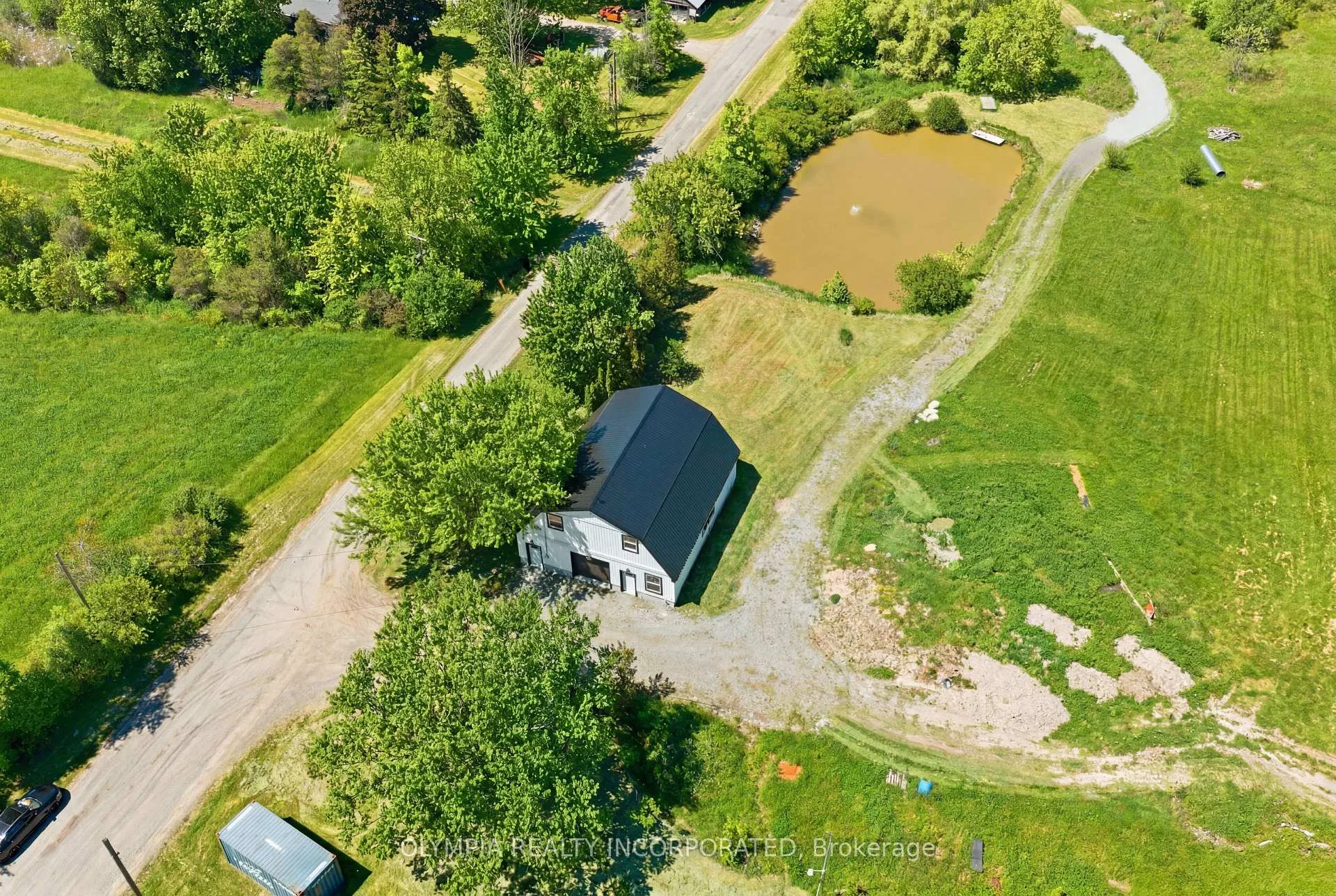 Photo 24 of 8131 Ridge Road, Niagara Falls, Schisler — HOMEH