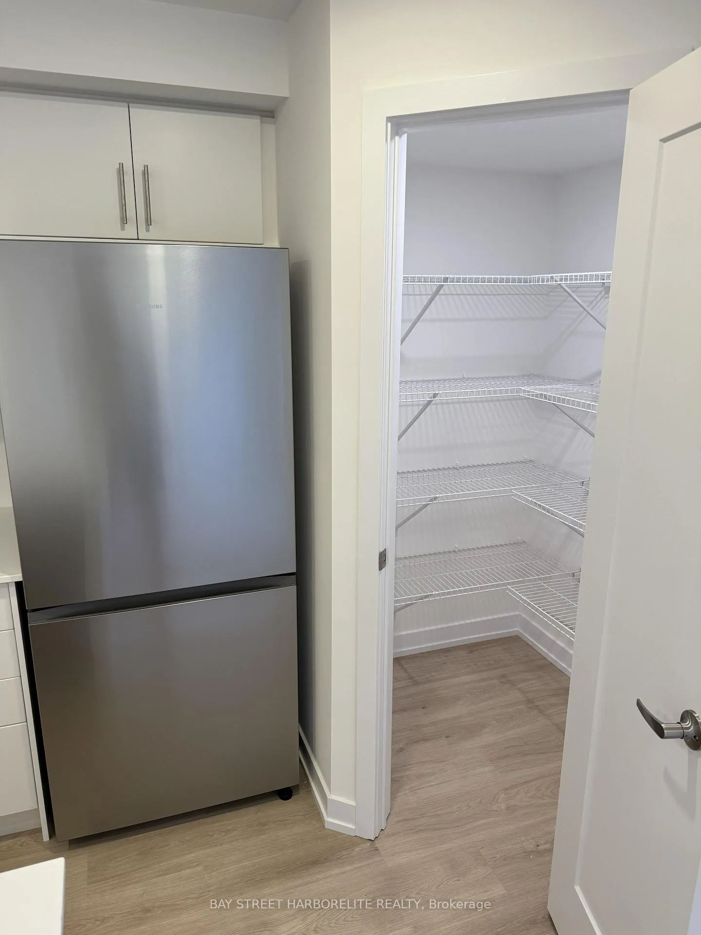 Photo 5 of Unit 115, 42 Lowes Road W, Guelph, Clairfields/Hanlon Business Park — HOMEH