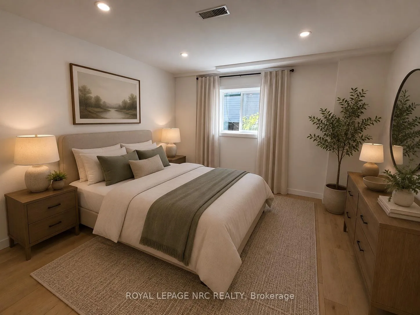 Photo 15 of 10 (Main floor) Dundas Crescent, St. Catharines, Burleigh Hill — HOMEH