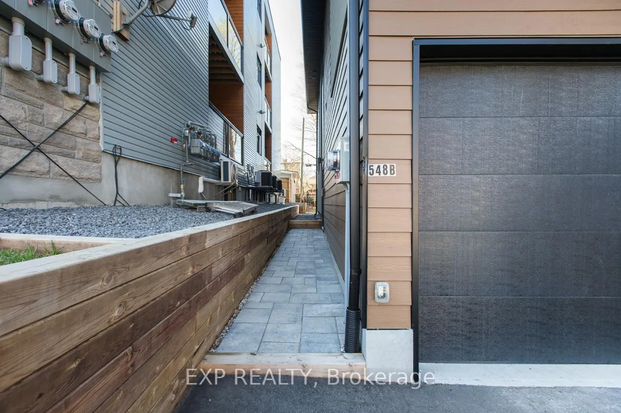 Photo 5 of 548 Guy Street, Ottawa, Castle Heights — HOMEH