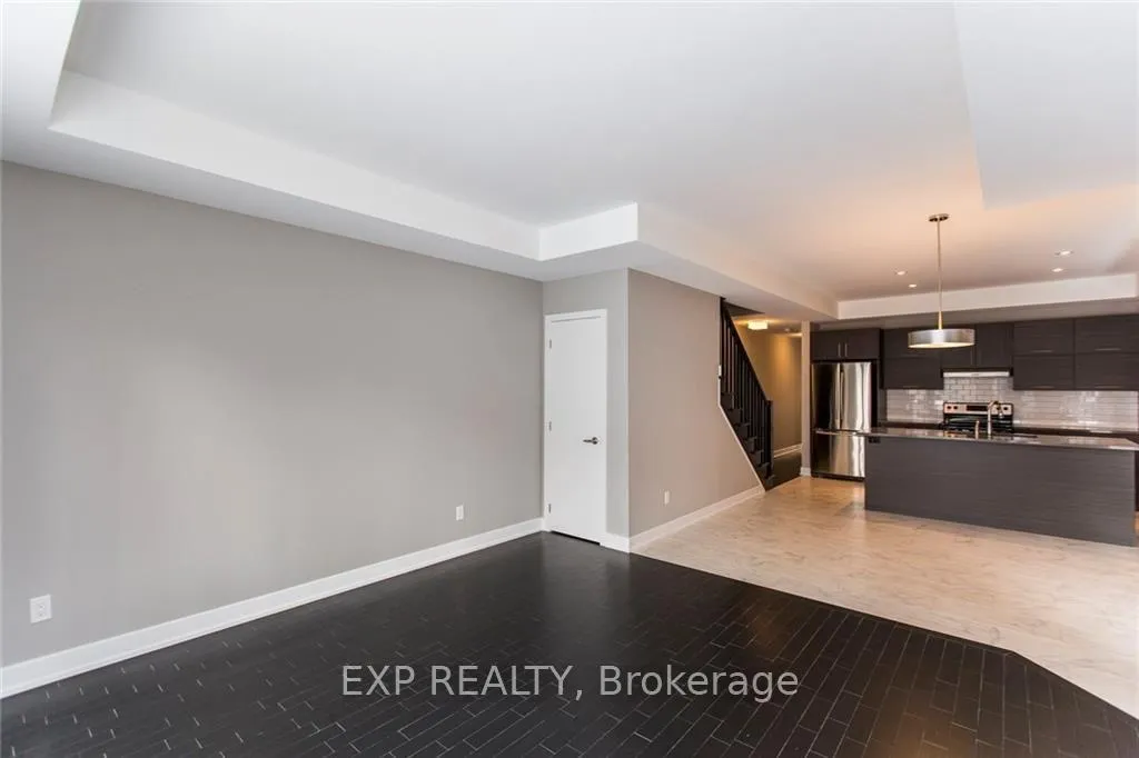 Photo 12 of 548 Guy Street, Ottawa, Castle Heights — HOMEH