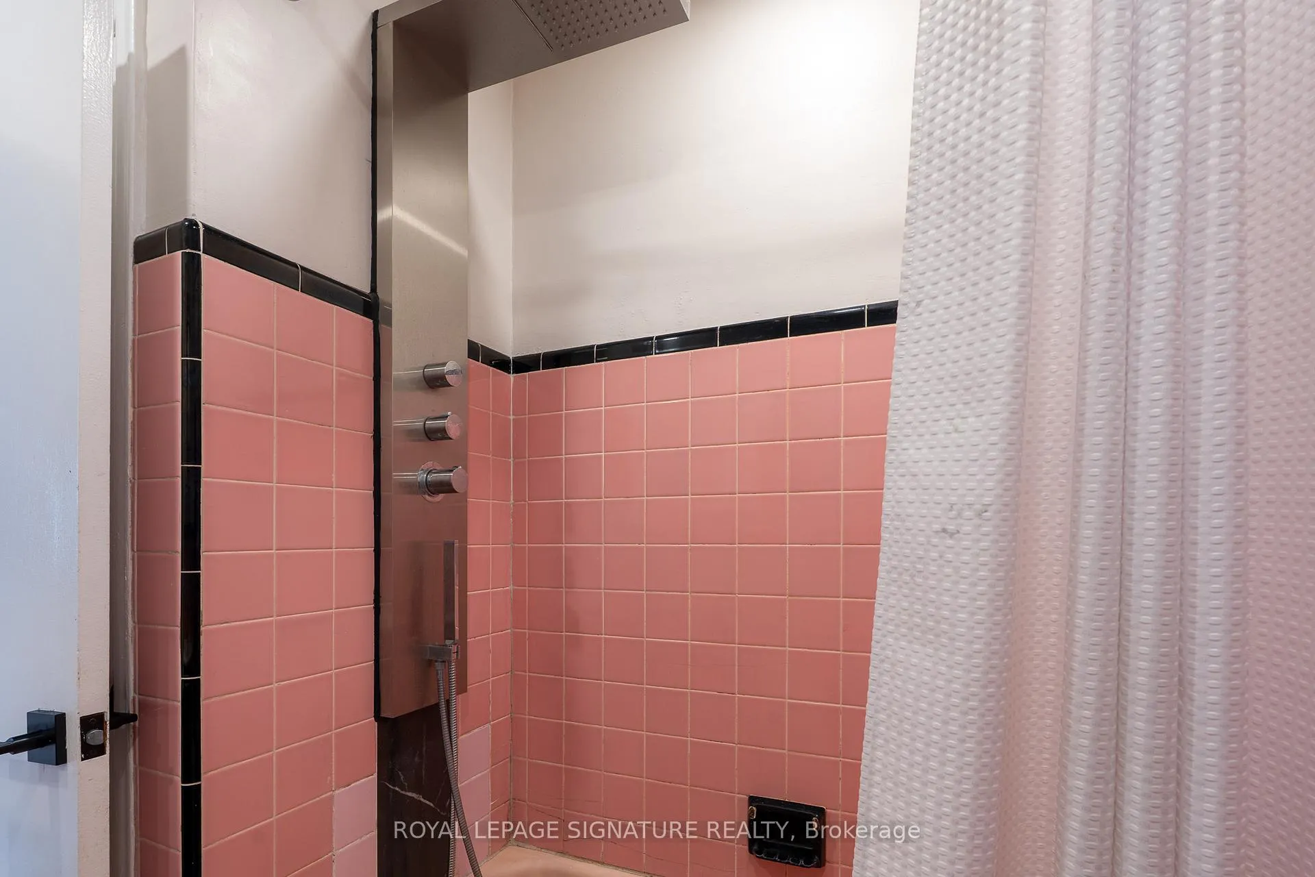 Photo 11 of 83 Caledonia Road, Toronto, Corso Italia-Davenport — HOMEH
