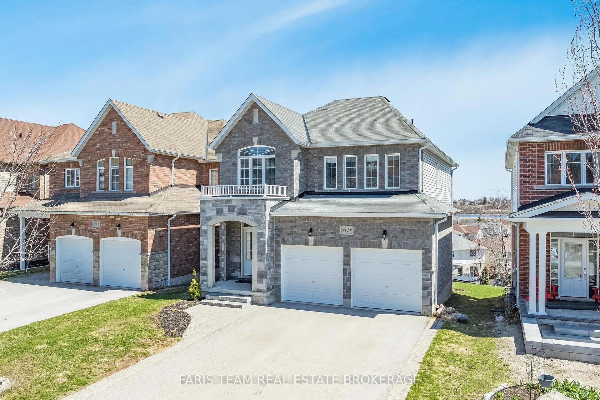 Photo 2 of 3117 Emperor Drive, Orillia — HOMEH