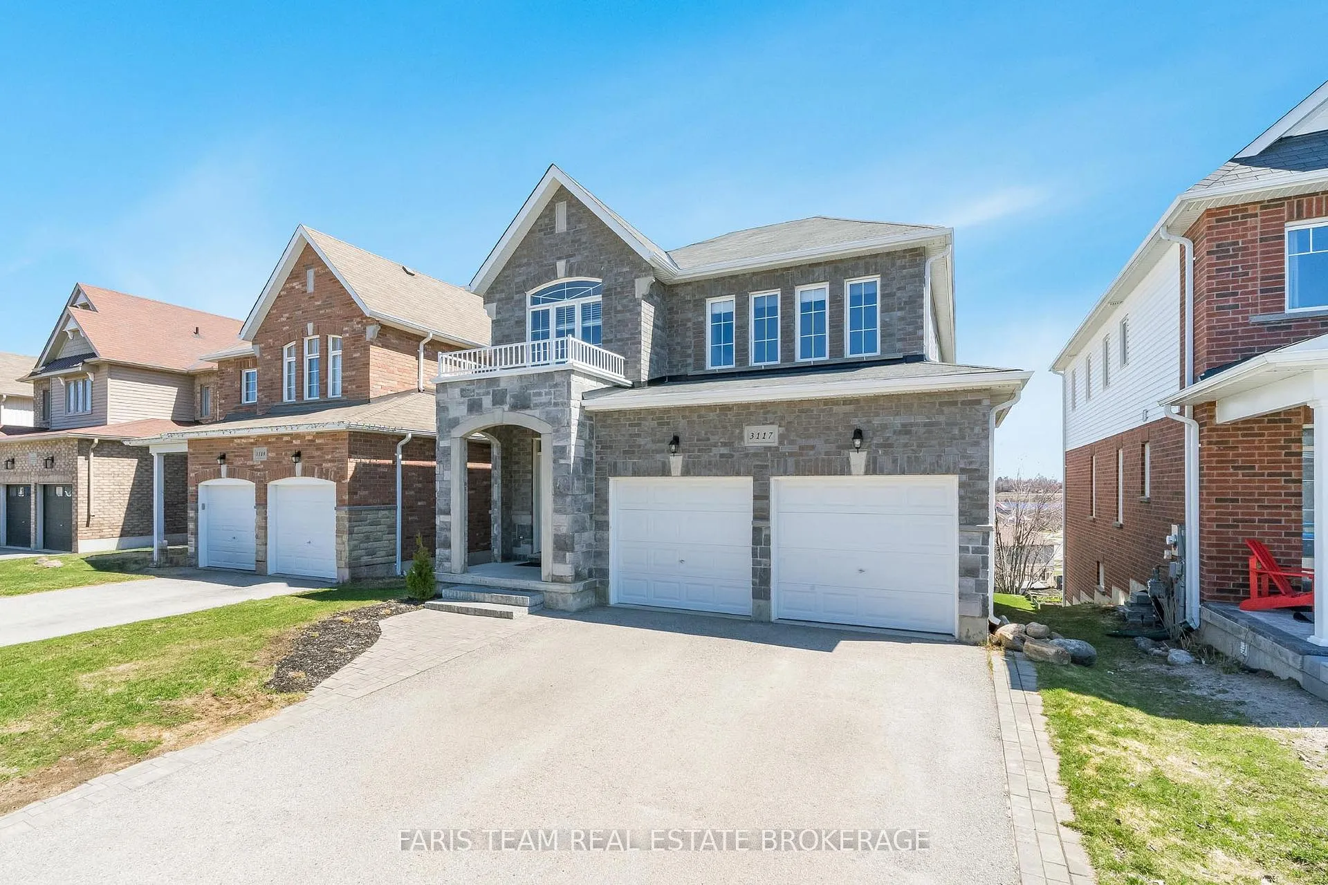 Photo 3 of 3117 Emperor Drive, Orillia — HOMEH