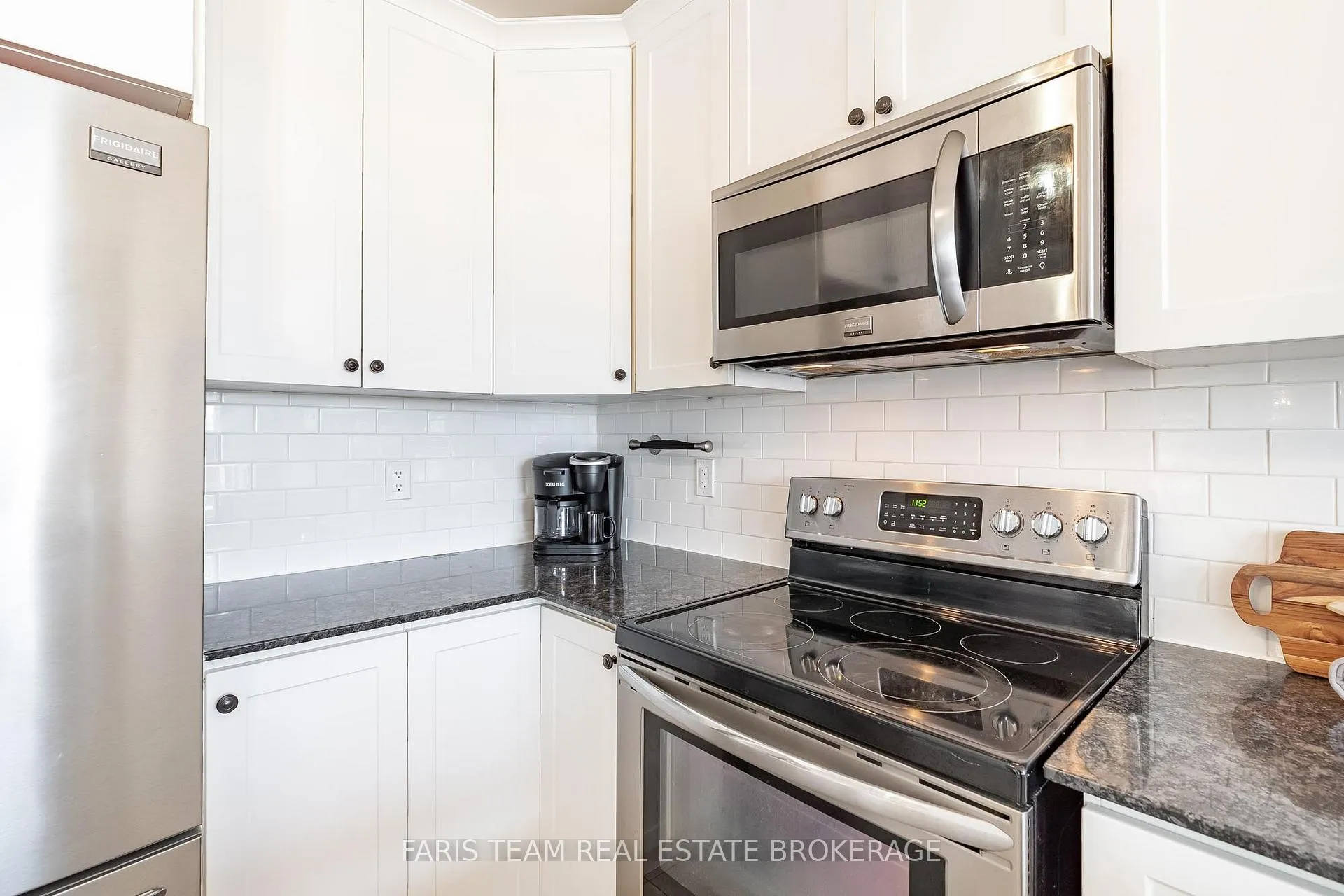 Photo 9 of 3117 Emperor Drive, Orillia — HOMEH