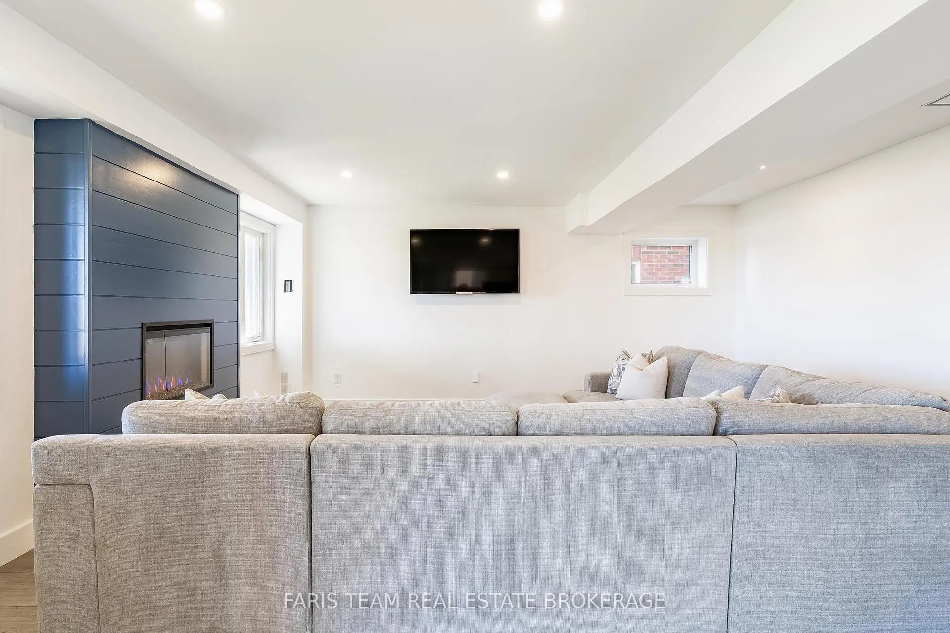 Photo 31 of 3117 Emperor Drive, Orillia — HOMEH