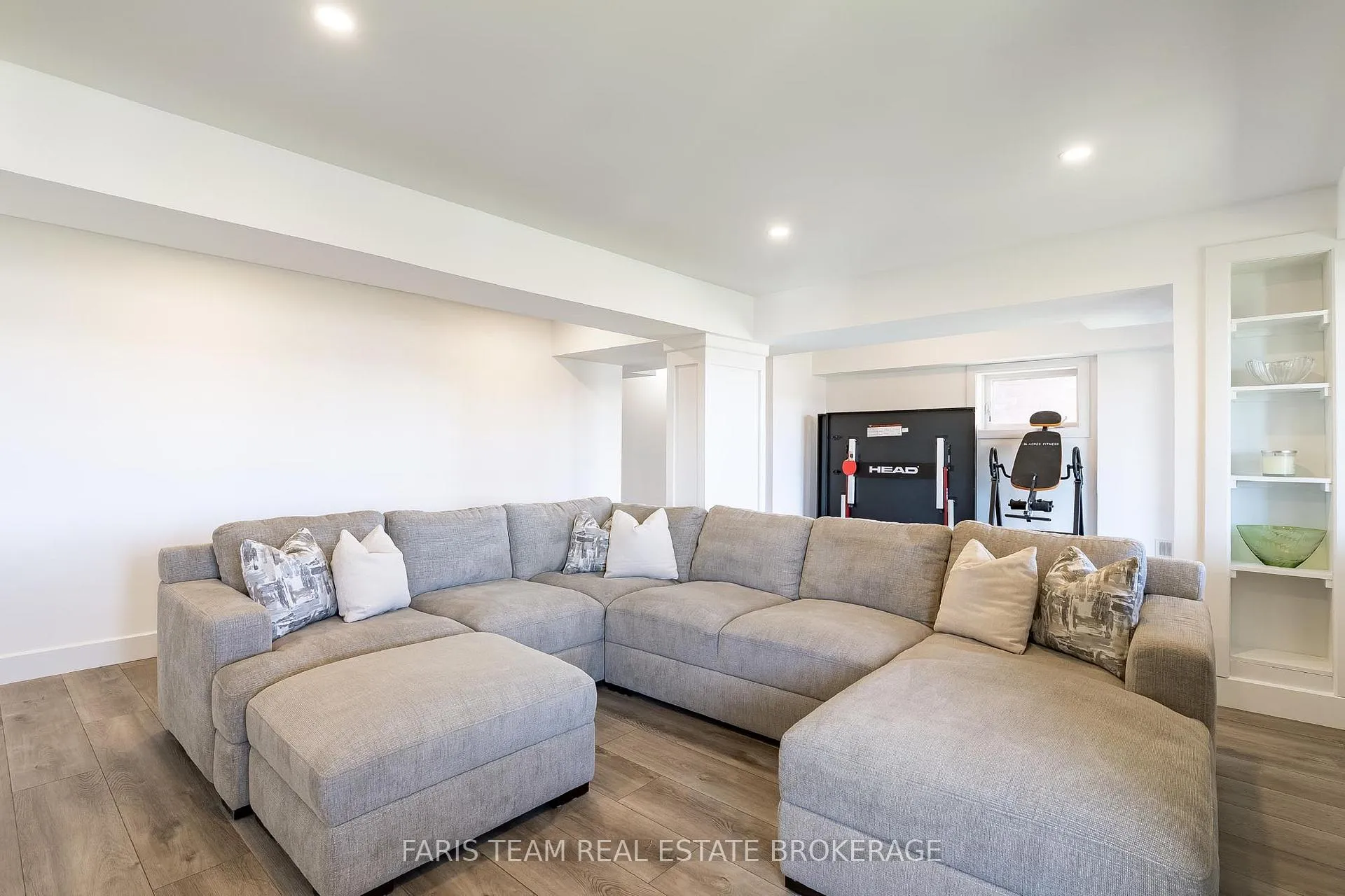 Photo 33 of 3117 Emperor Drive, Orillia — HOMEH